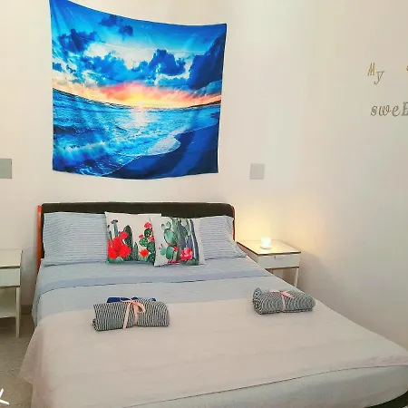 Rossella House Apartamento *